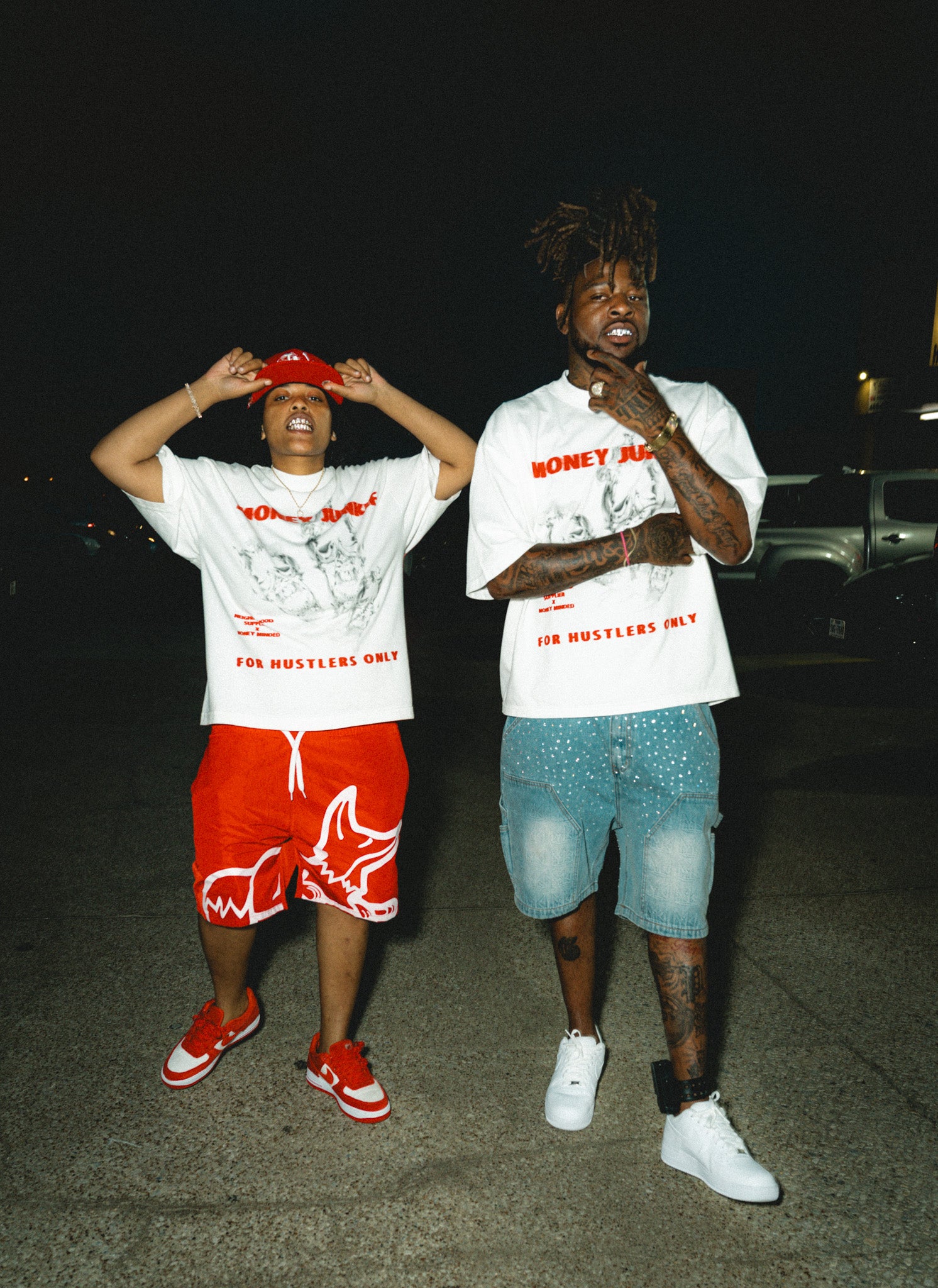 oversized white streetwear tee "no supply no loot"