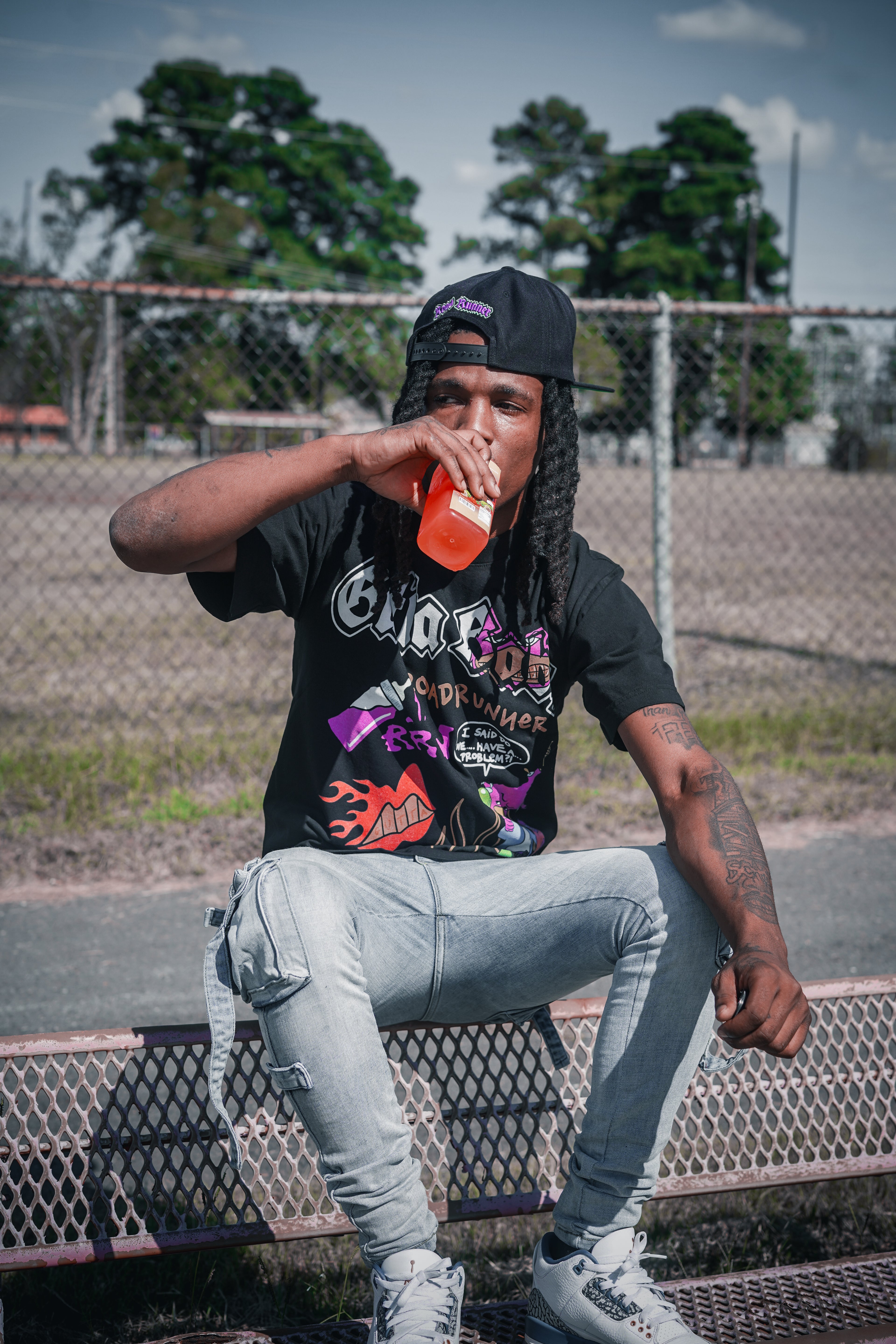 gutta  juice strawberry lemonade gutta baby x rrw collab tee and hat
